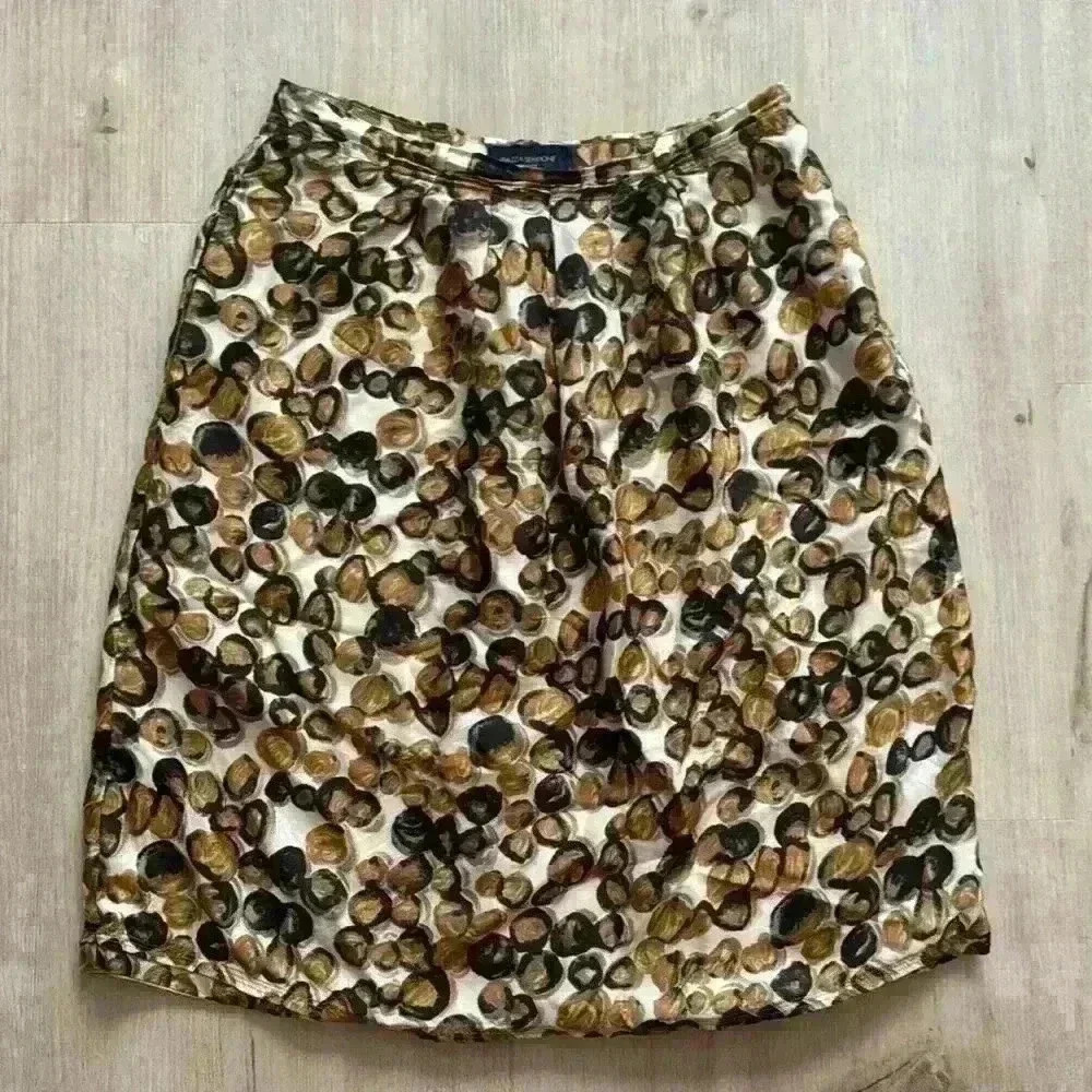 Piazza Sempione silk skirt size medium (6-8)